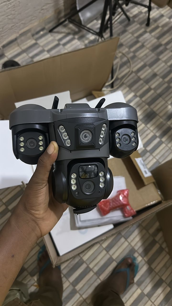 V380 Smart Net Camera – 4G Triple-Lens Solar